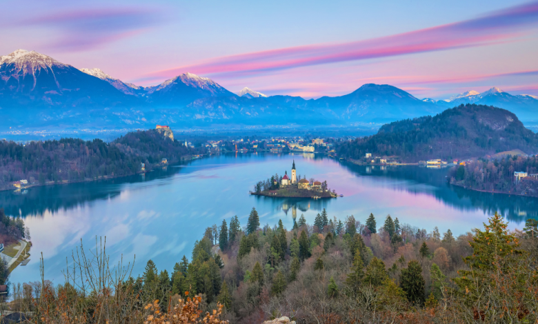 Slovenija, Bled, jezero, muzej, umetnost, savremena, Muzej Lah, kolekcija, 2025, vesti, Balkan travel, postavka, izlozba, otvaranje, 2026, turizam, putovanje, Slovenia, lake, jezero, opening, museum Lah, fondation, fondacija, art, contemporary, galery
