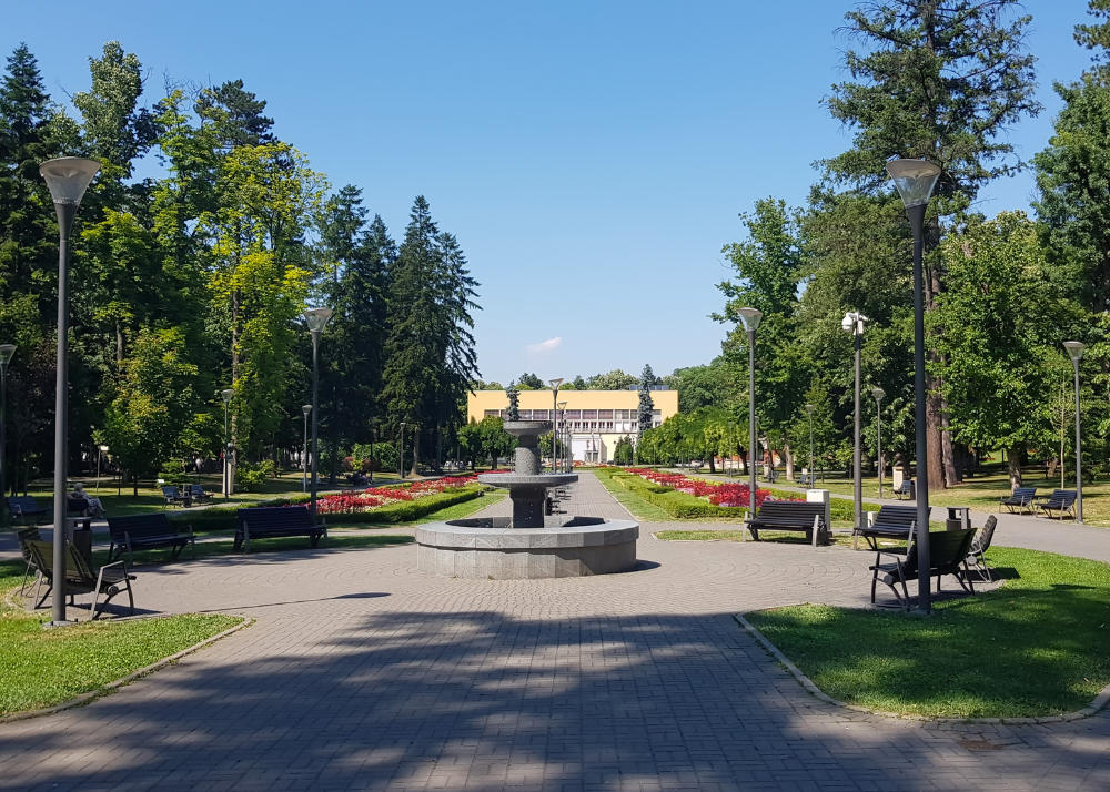 magazin, Balkan travel, Vrnjacka Banja, destinacija, novi broj, atrakcija, poznate ličnosti, intervjui, Most ljubavi, park, Promenada, lečilište, novo, vesti, promocija, Srbija, putovanje, travel, tourism, new number, magazine, Balkan, spa, therme, interviews, articles, topics, Serbia, destination, news, promotion, 2025