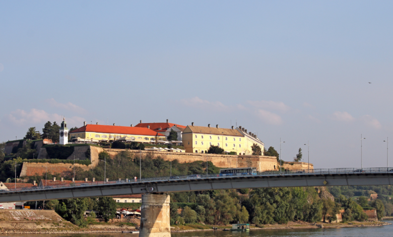 Petrovaradinska tvrđava, Novi Sad, Sat kula, Dunav, Gibraltar na Dunavu, turistička atrakcija