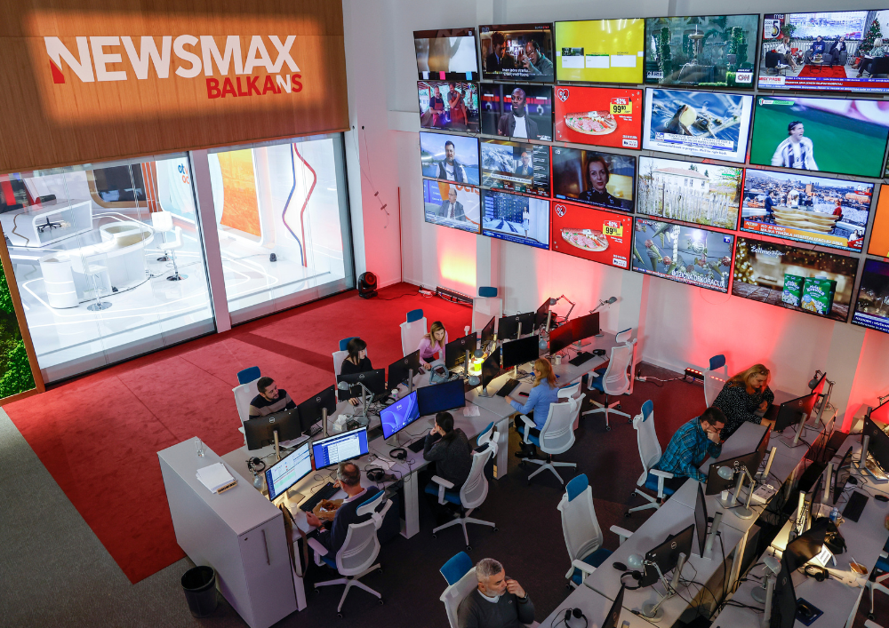 Newsmax Balkans, televizija, Presek, kanal, TV, voditelji, gostovanje, uključenja, Balkan travel, 2025