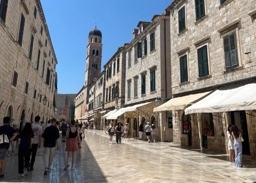 Dubrovnik, Stradun, Hrvatska, Olivera Jovićević, najnovije vesti, blog, Balkan travel, 2026